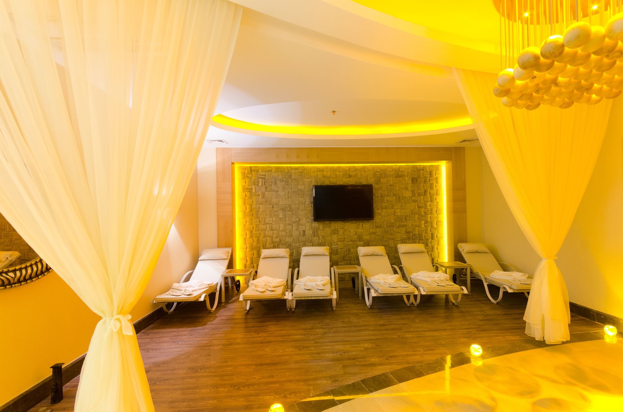 Mercure Istanbul Umraniye Экстерьер фото