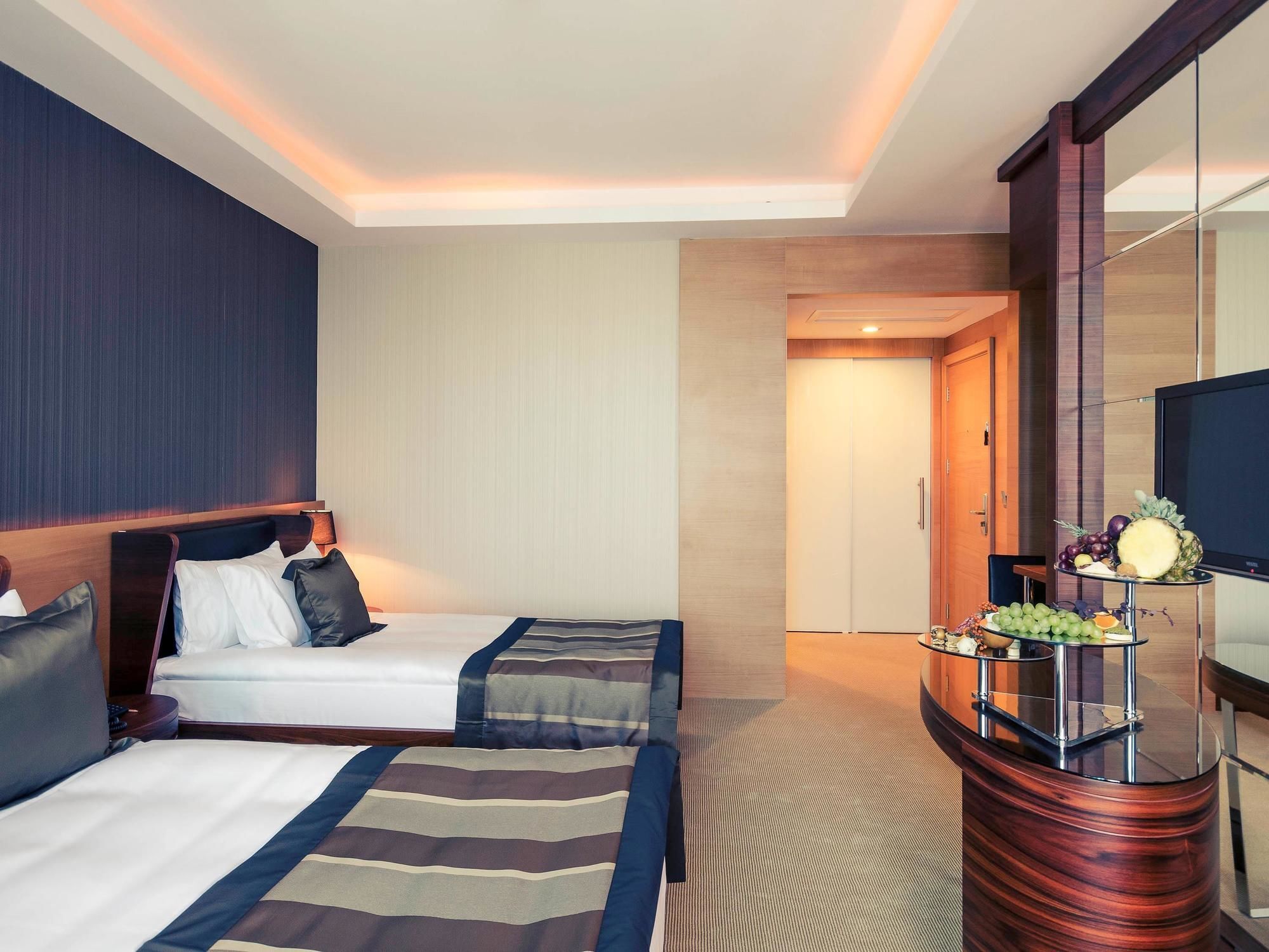 Mercure Istanbul Umraniye Экстерьер фото